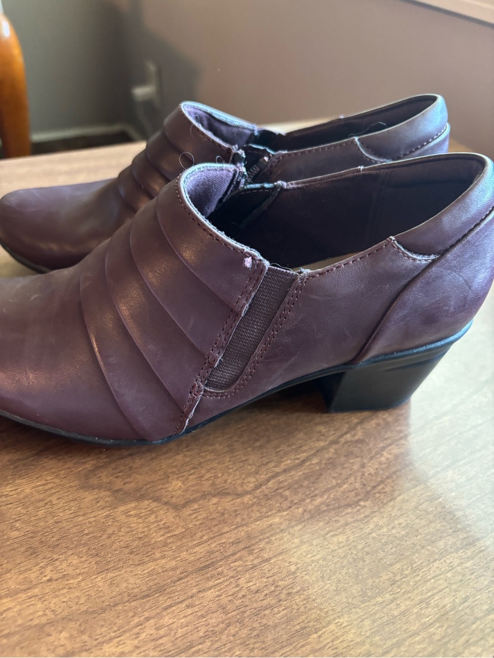 Clarks Everlay Heidi slip-on bootie